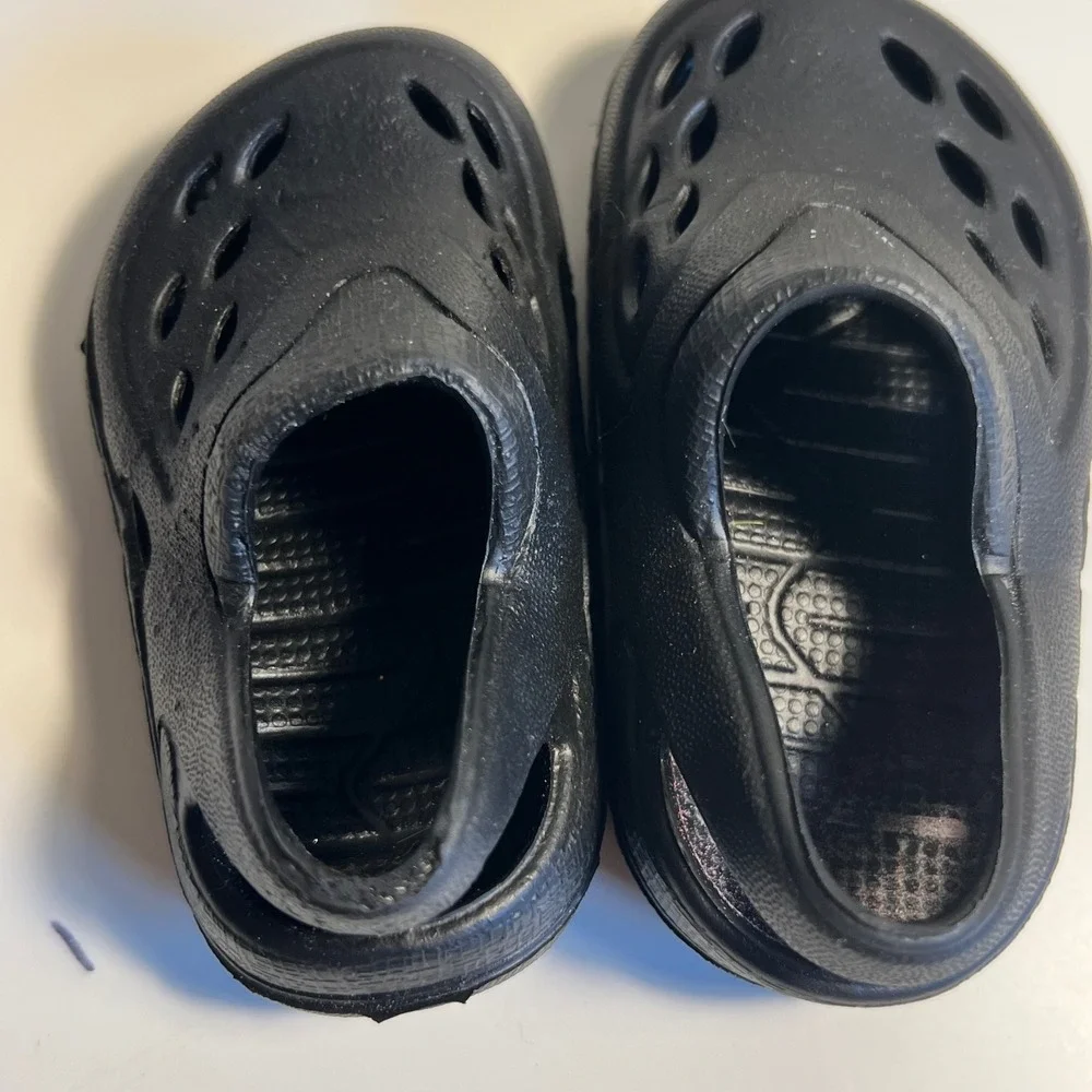 Size 3 Toddler Clogs Black Lightweight Breathable Made in USA Slip-On